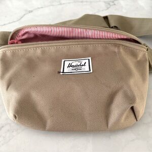 Herschel Fanny Pack